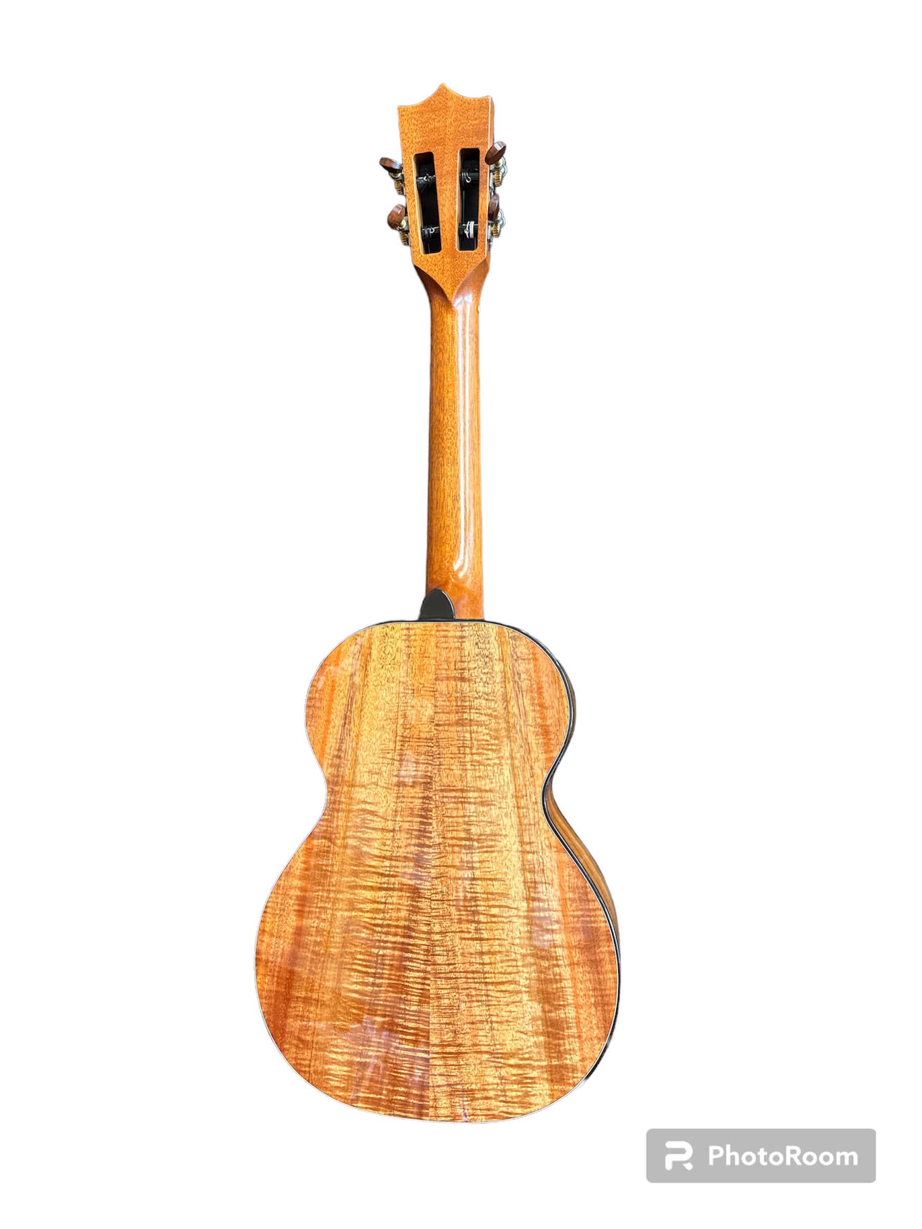 kamaka HF3 D2